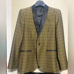 Like New J. Ferrar Mens Slim Fit Blazer- Gold and Black- see description